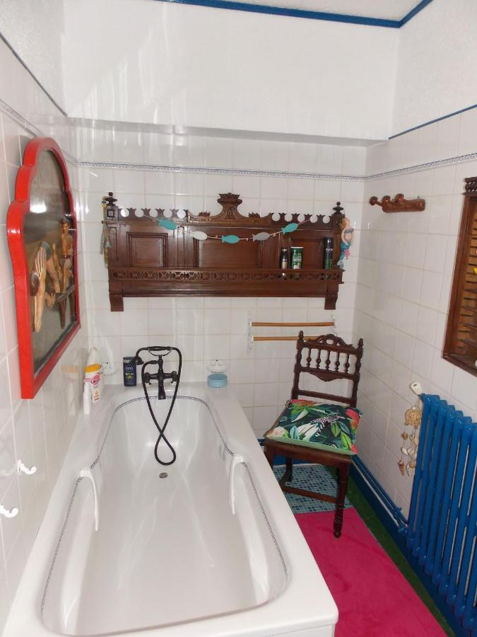 Chambre Du Retour En Enfance - Abdl Dol-de-Bretagne Exterior photo